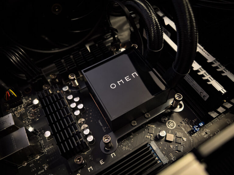 Os modders reduzem pela metade o tempo de renderização do FSR 4 na APU de mineração BC-250 derivada do PS5 da AMD — a DL